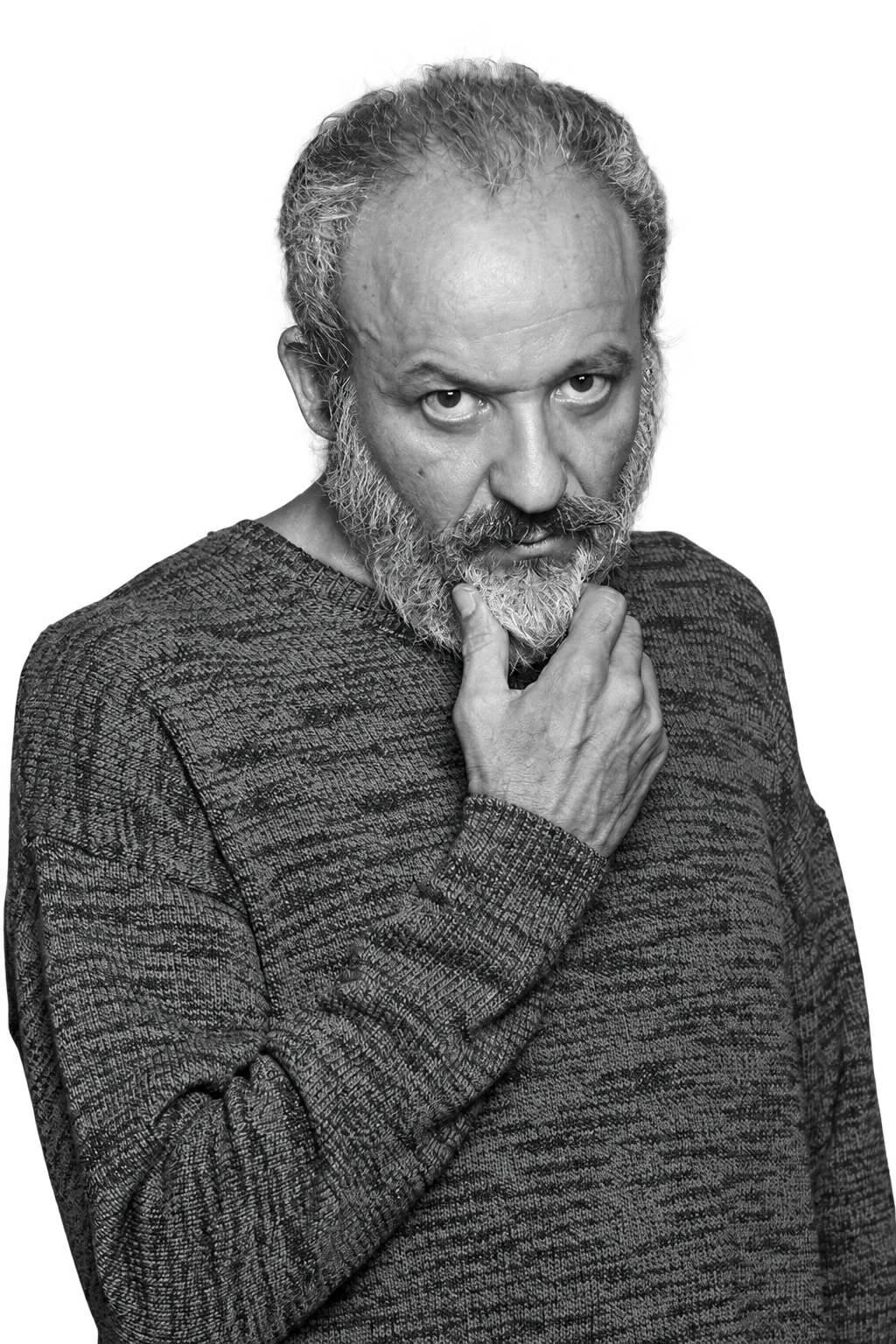 Enrique Victoria, retrato de interpretación en blanco y negro